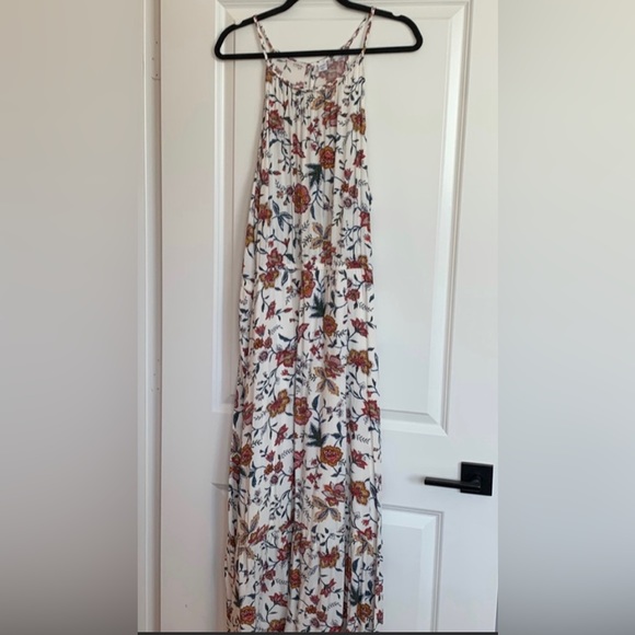 White Floral Summer Dress 🤍🧡💚 - Picture 1 of 2